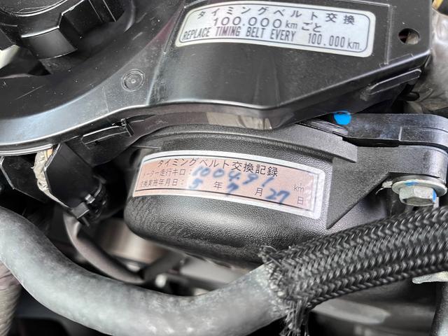 ハイエースバン スーパーＧＬ　ダークプライム　４型　１オーナー禁煙　３．０ディーゼル４ＷＤ　バッドフェイス　ＡＷ１５インチ　エアロ　ウインカーミラー　ベッドキット　ルームキャリア　セカンドテーブル　スライド窓　フィルム　ドラレコ　レーダー探知機（11枚目）