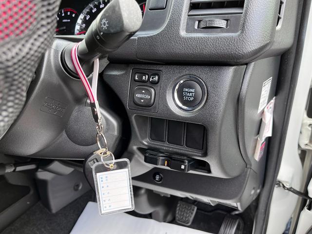 ハイエースバン スーパーＧＬ　ダークプライム　４型　１オーナー禁煙　３．０ディーゼル４ＷＤ　バッドフェイス　ＡＷ１５インチ　エアロ　ウインカーミラー　ベッドキット　ルームキャリア　セカンドテーブル　スライド窓　フィルム　ドラレコ　レーダー探知機（13枚目）