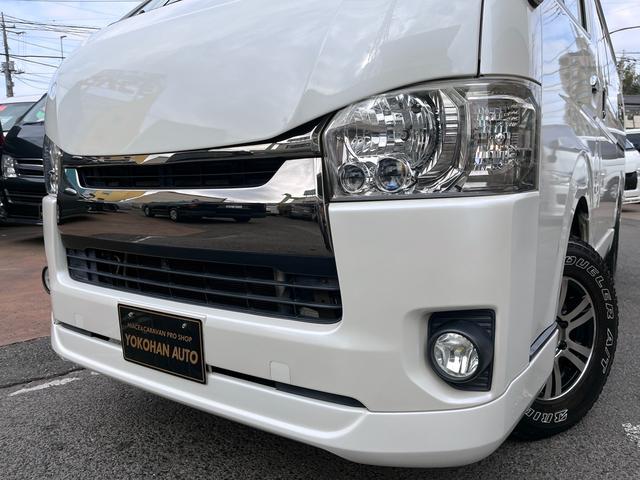 ハイエースバン スーパーＧＬ　ダークプライム　４型　１オーナー禁煙　３．０ディーゼル４ＷＤ　バッドフェイス　ＡＷ１５インチ　エアロ　ウインカーミラー　ベッドキット　ルームキャリア　セカンドテーブル　スライド窓　フィルム　ドラレコ　レーダー探知機（32枚目）