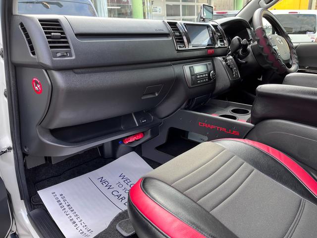 ハイエースバン スーパーＧＬ　ダークプライム　４型　１オーナー禁煙　３．０ディーゼル４ＷＤ　バッドフェイス　ＡＷ１５インチ　エアロ　ウインカーミラー　ベッドキット　ルームキャリア　セカンドテーブル　スライド窓　フィルム　ドラレコ　レーダー探知機（75枚目）