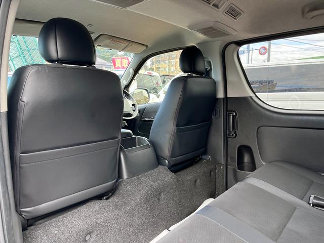 ハイエースバン スーパーGL ダークプライム 4型 ワンオーナー 車中泊ベッドキット 電動スライドドア 純正ナビ バックカメラ ETC 15インチアルミホイール LEDライト プライバシーガラス AC100V(68枚目)