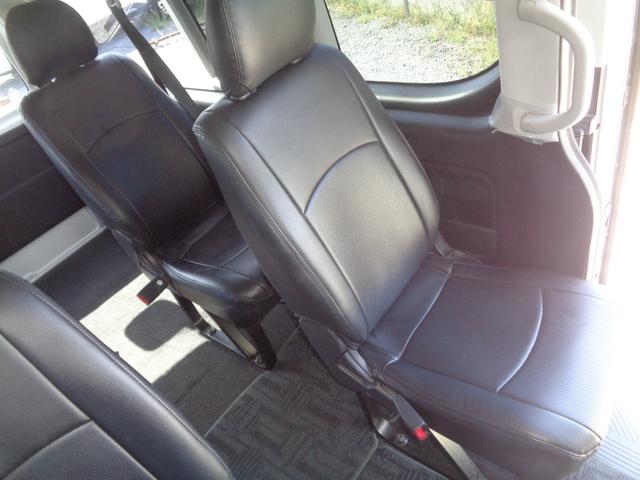 グランドキャビン　５型トヨタセーフティセンス１オーナー禁煙ＳＤナビフルセグＴＶバックカメラビルトインＥＴＣパワースライドドアスマートキーエアロＬＥライト黒革調シートＷエアＢステアリングスイッチスライド窓全席シートベルト(65枚目)