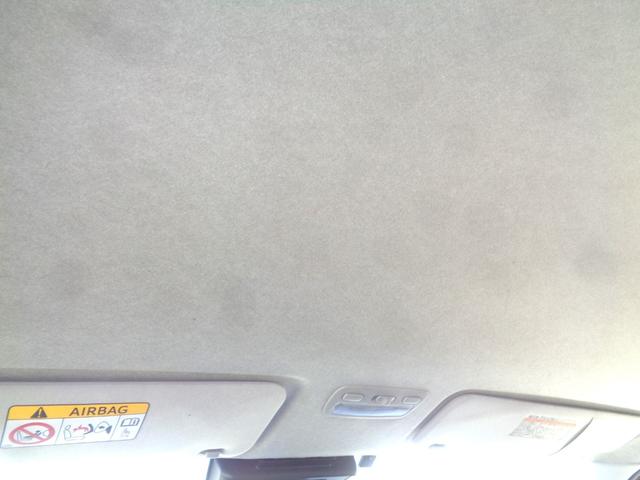グランドキャビン　５型トヨタセーフティセンス１オーナー禁煙ＳＤナビフルセグＴＶバックカメラビルトインＥＴＣパワースライドドアスマートキーエアロＬＥライト黒革調シートＷエアＢステアリングスイッチスライド窓全席シートベルト(70枚目)