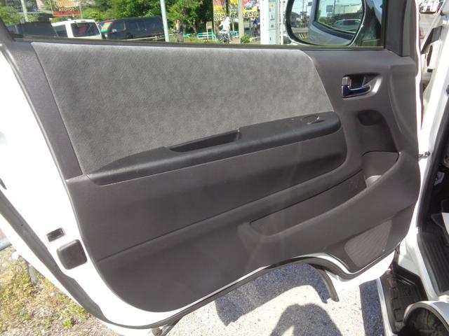 グランドキャビン　５型トヨタセーフティセンス１オーナー禁煙ＳＤナビフルセグＴＶバックカメラビルトインＥＴＣパワースライドドアスマートキーエアロＬＥライト黒革調シートＷエアＢステアリングスイッチスライド窓全席シートベルト(75枚目)