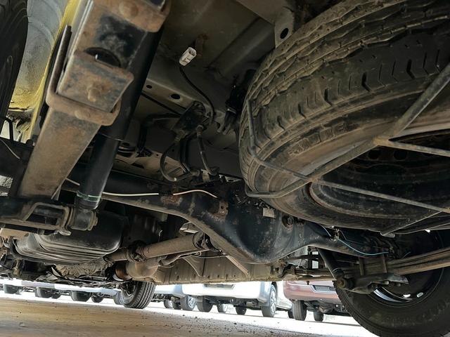 ハイエースバン ＳロングワイドＤＸ　５型　寒冷地仕様　４ＷＤ　純正ナビ　バックカメラ　ＥＴＣ　トヨタセーフティセンス　前席スーパーＧＬシート　電格ミラー　スライド窓　プライバシーガラス（27枚目）