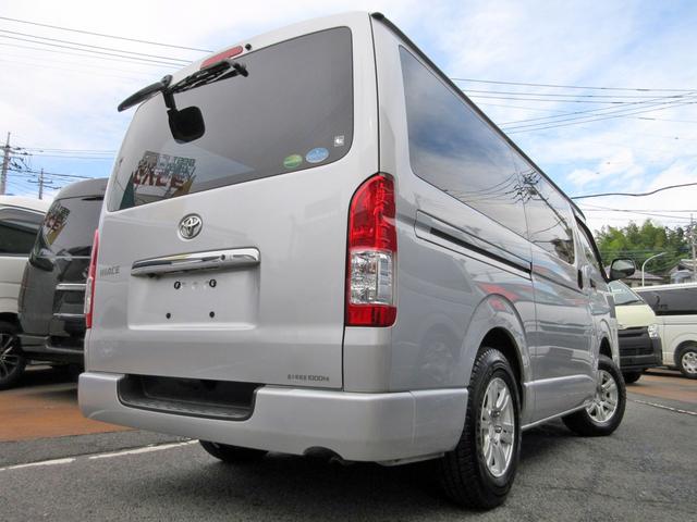 ハイエースバン DX GLパッケージ 5型 ディーゼル4WD 純正ナビ バックカメラ ETC2.0 トヨタセーフティセンス 15インチアルミホイール ドライブレコーダー プライバシーガラス(5枚目)