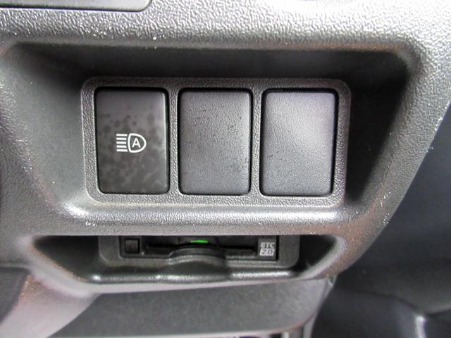 ハイエースバン DX GLパッケージ 5型 ディーゼル4WD 純正ナビ バックカメラ ETC2.0 トヨタセーフティセンス 15インチアルミホイール ドライブレコーダー プライバシーガラス(15枚目)