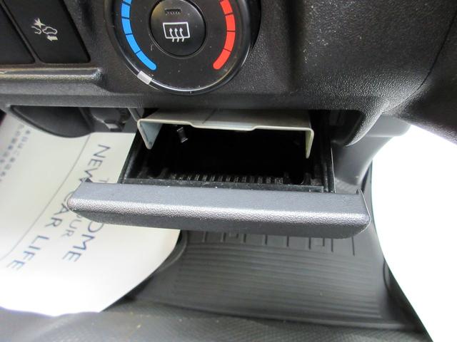 ハイエースバン DX GLパッケージ 5型 ディーゼル4WD 純正ナビ バックカメラ ETC2.0 トヨタセーフティセンス 15インチアルミホイール ドライブレコーダー プライバシーガラス(29枚目)