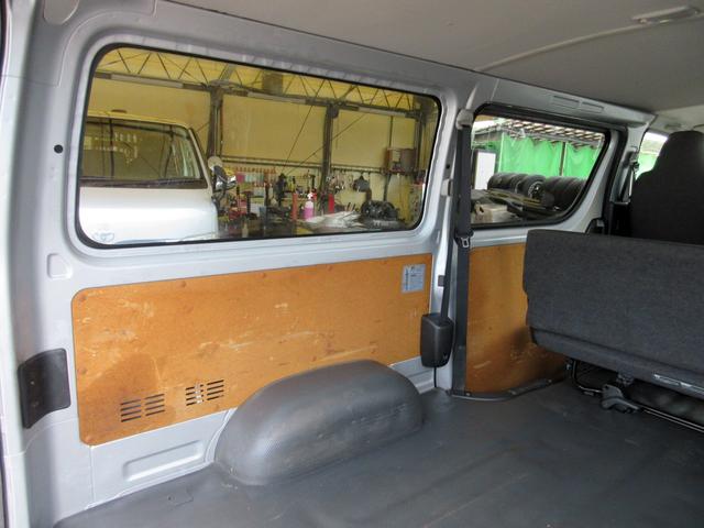 ハイエースバン DX GLパッケージ 5型 ディーゼル4WD 純正ナビ バックカメラ ETC2.0 トヨタセーフティセンス 15インチアルミホイール ドライブレコーダー プライバシーガラス(67枚目)