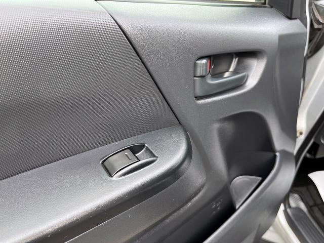 ハイエースバン SロングワイドDX 5型 2.8ディーゼルターボ 寒冷地仕様4WD トヨタセーフティセンス 社外リアヒーター バックカメラー ETC 社外ナビ(78枚目)