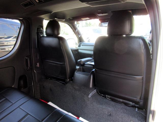 ハイエースバン スーパーGL ダークプライムII 5型 バッドフェイスローダウンカスタム 17インチアルミホイール LEDフォグ 社外リアバンパー 電動スライドドア ベッドキット シートカバー 社外ナビ Bカメラ ETC(58枚目)