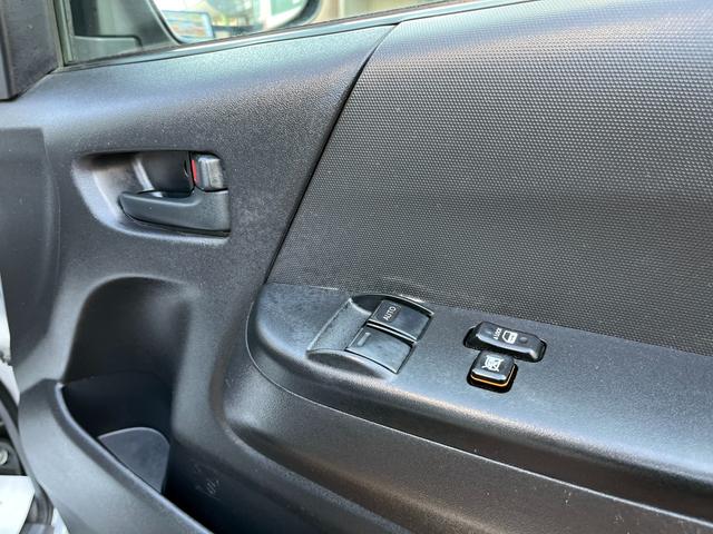 ハイエースバン ロングジャストローDXGLパック 2型 3.0ディーゼル5MT ジャストロー平床5ドア6人乗り 15インチアルミホイール 電格ミラー バックカメラ ETC Wエアバッグ(78枚目)