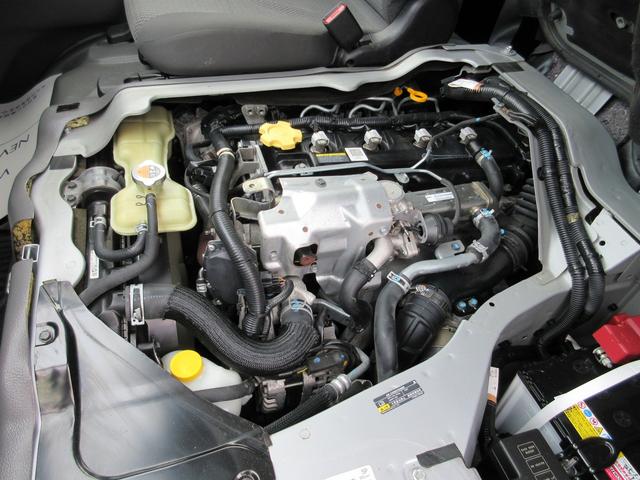ＮＶ３５０キャラバンバン スーパーロングＤＸターボ　ワンオーナー　２．５ディーゼル　４ＷＤ　３人乗り登録　純正ナビ　バックカメラ　ＥＴＣ　エマージェンシーブレーキ　横滑り防止　電格ミラー　新規リアフィルム施工（28枚目）