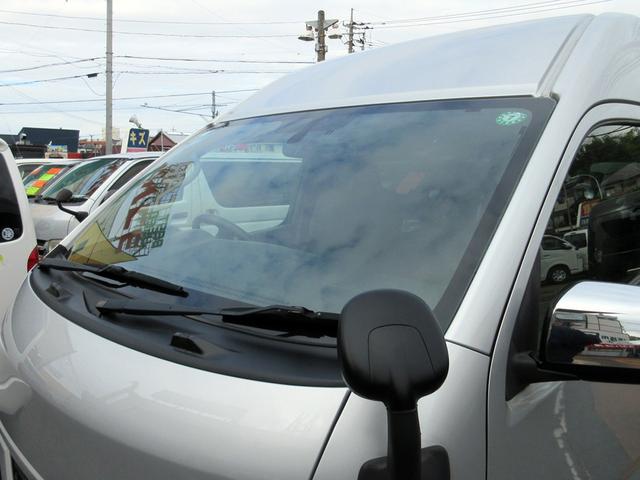ＮＶ３５０キャラバンバン スーパーロングＤＸターボ　ワンオーナー　２．５ディーゼル　４ＷＤ　３人乗り登録　純正ナビ　バックカメラ　ＥＴＣ　エマージェンシーブレーキ　横滑り防止　電格ミラー　新規リアフィルム施工（31枚目）