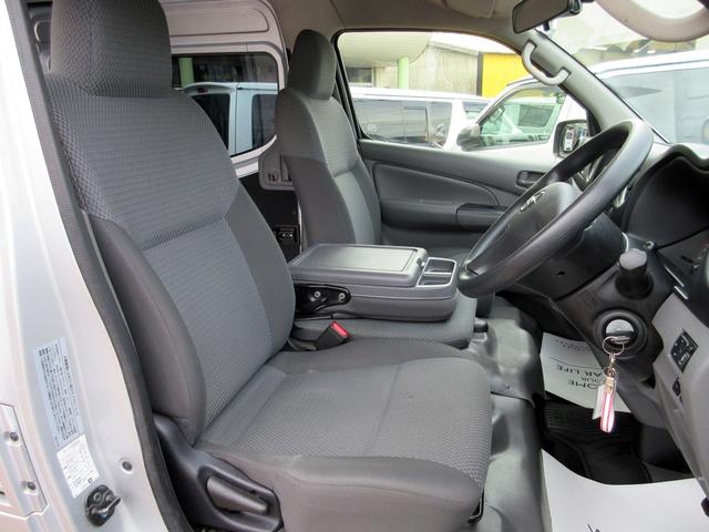 ＮＶ３５０キャラバンバン スーパーロングＤＸターボ　ワンオーナー　２．５ディーゼル　４ＷＤ　３人乗り登録　純正ナビ　バックカメラ　ＥＴＣ　エマージェンシーブレーキ　横滑り防止　電格ミラー　新規リアフィルム施工（55枚目）