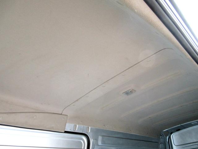 ＮＶ３５０キャラバンバン スーパーロングＤＸターボ　ワンオーナー　２．５ディーゼル　４ＷＤ　３人乗り登録　純正ナビ　バックカメラ　ＥＴＣ　エマージェンシーブレーキ　横滑り防止　電格ミラー　新規リアフィルム施工（66枚目）