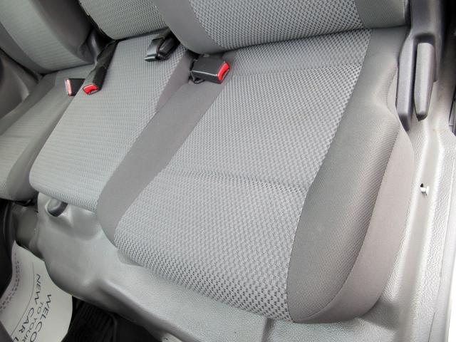 ＮＶ３５０キャラバンバン スーパーロングＤＸターボ　ワンオーナー　２．５ディーゼル　４ＷＤ　３人乗り登録　純正ナビ　バックカメラ　ＥＴＣ　エマージェンシーブレーキ　横滑り防止　電格ミラー　新規リアフィルム施工（74枚目）