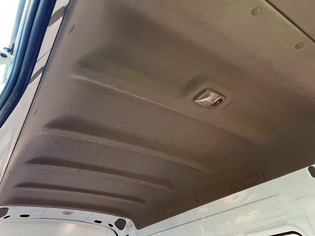 NV350キャラバンバン スーパーロングDXターボ ディーゼル4WD ハイルーフ 3人乗り登録 アラウンドビューモニター 社外ナビ エマージェンシーブレーキ 横滑り防止 電格ミラー(58枚目)