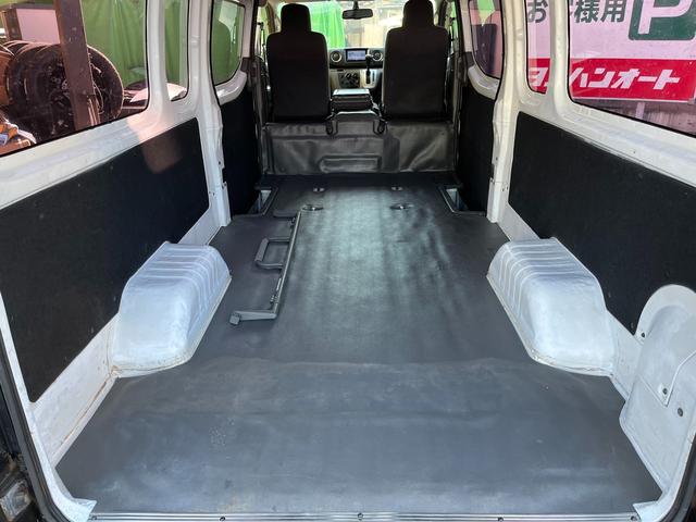NV350キャラバンバン スーパーロングDXターボ ディーゼル4WD ハイルーフ 3人乗り登録 アラウンドビューモニター 社外ナビ エマージェンシーブレーキ 横滑り防止 電格ミラー(61枚目)