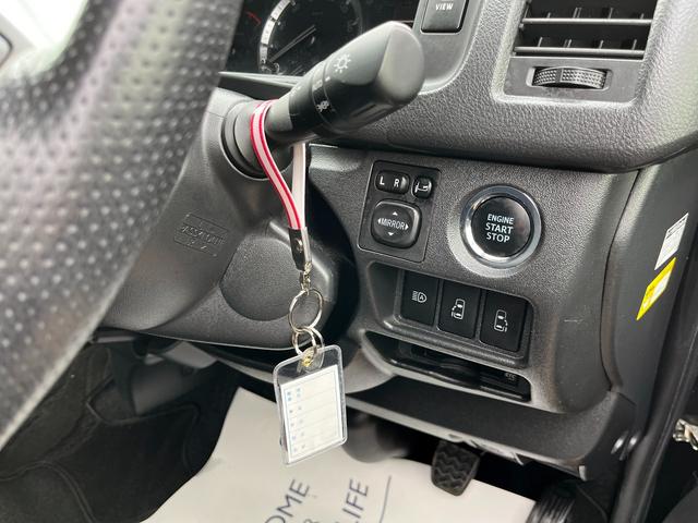 ハイエースワゴン ＧＬ　６型ファインテックツアラー　１０人乗り　１１インチナビ　フリップダウンモニター　電動スライドドア　モデリスタエアロ　１５インチアルミホイール　ＬＥＤフォグ　レザー調シートカバー　バックカメラ　ＥＴＣ（12枚目）