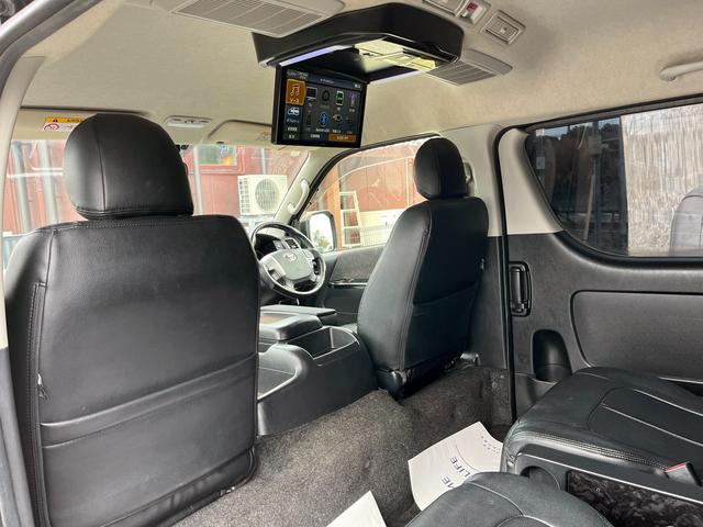 ハイエースワゴン ＧＬ　６型ファインテックツアラー　１０人乗り　１１インチナビ　フリップダウンモニター　電動スライドドア　モデリスタエアロ　１５インチアルミホイール　ＬＥＤフォグ　レザー調シートカバー　バックカメラ　ＥＴＣ（63枚目）