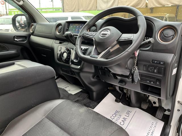 キャラバン ロンググランドプレミアムＧＸ　ワンオーナー　ディーゼル４ＷＤ　全方位運転支援システム　純正ナビ　アランドビューモニター　前後ソナー　インテリジェントルームミラー　リモコンスターター　ナビ連動Ｄレコ　シートヒーター　１５インチアルミ（56枚目）