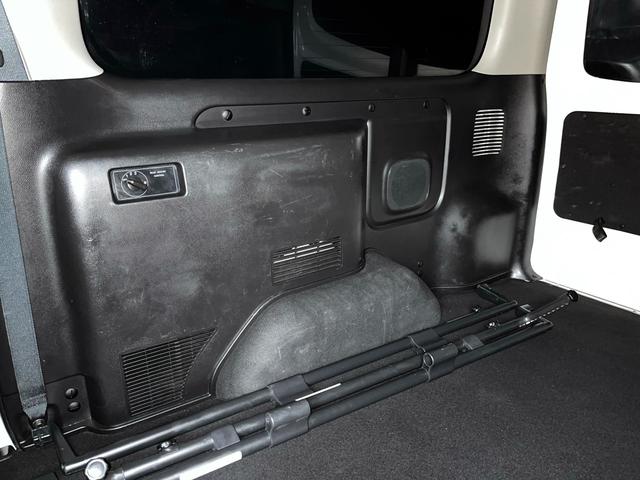 キャラバン ロンググランドプレミアムＧＸ　ワンオーナー　ディーゼル４ＷＤ　全方位運転支援システム　純正ナビ　アランドビューモニター　前後ソナー　インテリジェントルームミラー　リモコンスターター　ナビ連動Ｄレコ　シートヒーター　１５インチアルミ（69枚目）