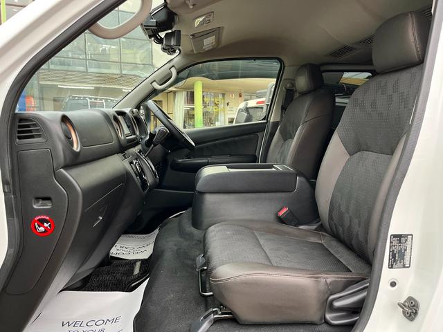 キャラバン ロンググランドプレミアムＧＸ　ワンオーナー　ディーゼル４ＷＤ　全方位運転支援システム　純正ナビ　アランドビューモニター　前後ソナー　インテリジェントルームミラー　リモコンスターター　ナビ連動Ｄレコ　シートヒーター　１５インチアルミ（75枚目）