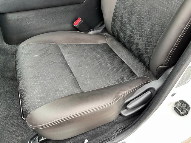 キャラバン ロンググランドプレミアムＧＸ　ワンオーナー　ディーゼル４ＷＤ　全方位運転支援システム　純正ナビ　アランドビューモニター　前後ソナー　インテリジェントルームミラー　リモコンスターター　ナビ連動Ｄレコ　シートヒーター　１５インチアルミ（78枚目）