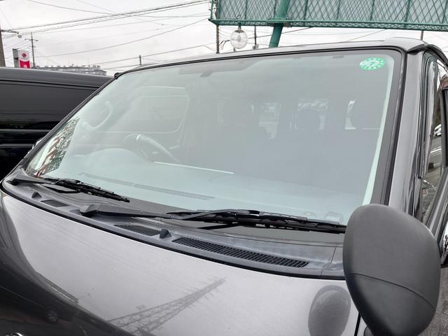 レジアスエースバン ロングスーパーＧＬ　４型　純正ナビ　バックカメラ　ＥＴＣ　ＬＥＤライト　Ｆエアロ　ブラックグリル　ウインカーミラー　イージークローザー　スライド窓　プライバシーガラス　ドラレコ付きデジタルルームミラー（28枚目）