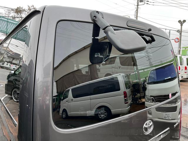 レジアスエースバン ロングスーパーＧＬ　４型　純正ナビ　バックカメラ　ＥＴＣ　ＬＥＤライト　Ｆエアロ　ブラックグリル　ウインカーミラー　イージークローザー　スライド窓　プライバシーガラス　ドラレコ付きデジタルルームミラー（46枚目）