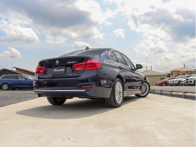 ３シリーズ ３２０ｄ　ラグジュアリー　後期　ＡＣＣ　黒革　シートヒーター　Ｍパワーシート　シートヒーター　ＬＥＤヘッドライト　Ｄアシスト　ＨＤＤナビ　Ｂカメラ　ミラーＥＴＣ　コンフォートアクセス　ＰＤＣ　衝突軽減ブレーキ（54枚目）