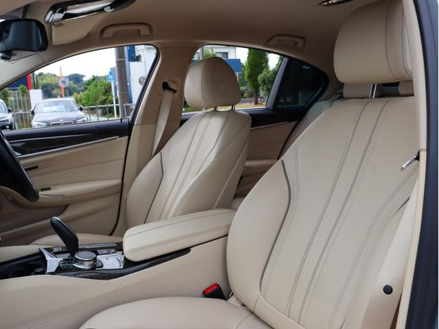 BMW 5 SERIES 523i LUXURY