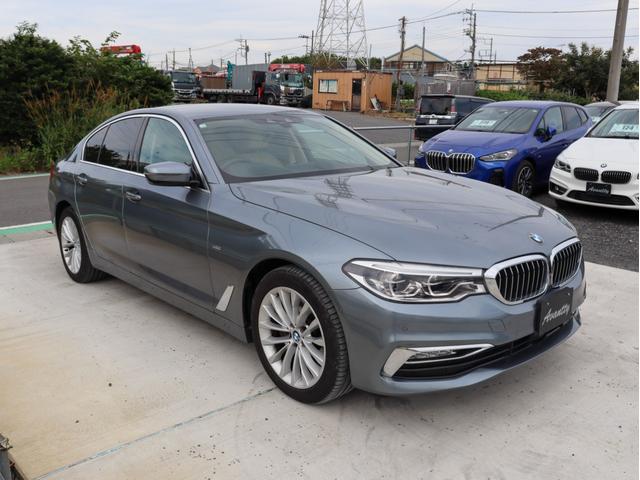 BMW 5 SERIES 523i LUXURY