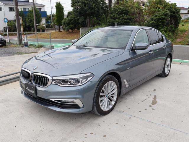 BMW 5 SERIES 523i LUXURY