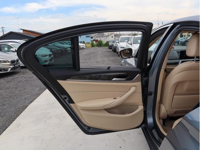 BMW 5 SERIES 523i LUXURY