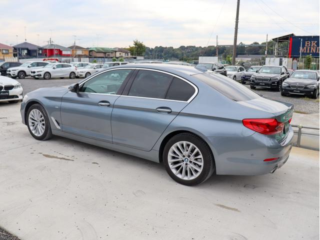 BMW 5 SERIES 523i LUXURY