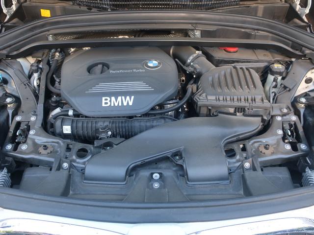 Ｘ１ ｘＤｒｉｖｅ　２５ｉ　ｘライン　ハーフレザーＭパワーシート、ＬＥＤヘッドライト＆フォグランプ、アクティブクルーズコントロール、コンフォートアクセス、電動テールゲート、前後ＰＤＣ、アンビエントライト、Ｂｌｕｅｔｏｏｔｈオーディオ（10枚目）