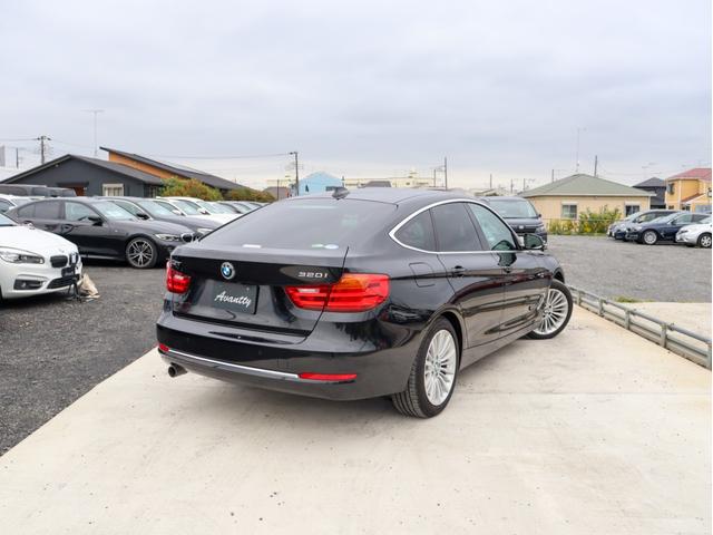 ３シリーズ ３２０ｉグランツーリスモ　ラグジュアリー　ドライビングアシスト　黒本革　クルーズコントロール　シートヒーター　ＨＤＤナビ　Ｂカメラ　ＰＤＣ　スマートキー　キセノンヘッドライト　ミラーＥＴＣ　メモリーパワーシート　プッシュエンジンスタート（76枚目）