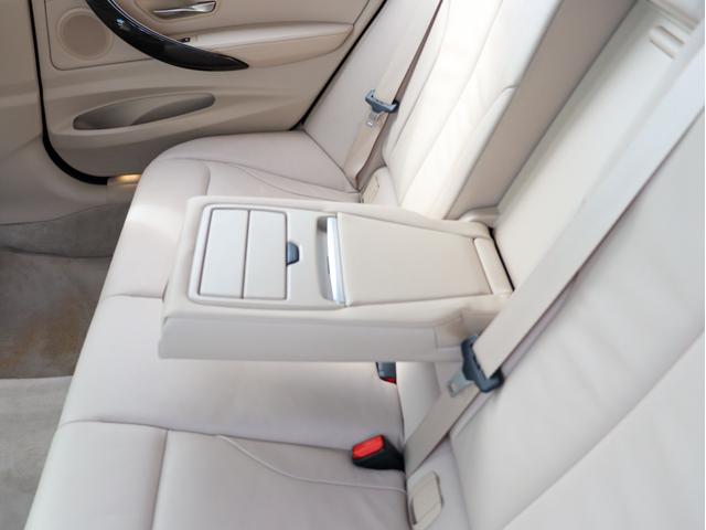 3シリーズ 328iグランツーリスモ モダン パノラマサンルーフ オイスターレザー フルセグTV HDDナビ Bカメラ PDC キセノンヘッドライト スマートキー シートヒーター プッシュエンジンスタート ミラーETC クルーズコントロール(42枚目)