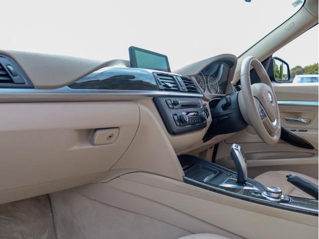 3シリーズ 328iグランツーリスモ モダン パノラマサンルーフ オイスターレザー フルセグTV HDDナビ Bカメラ PDC キセノンヘッドライト スマートキー シートヒーター プッシュエンジンスタート ミラーETC クルーズコントロール(61枚目)