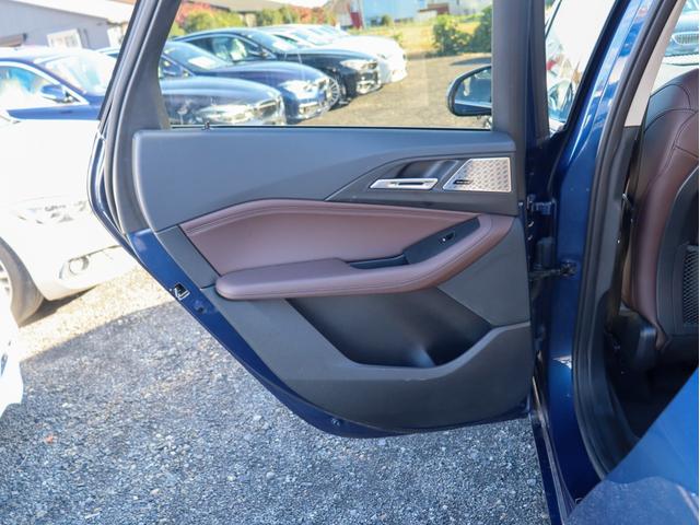 厳選されたＢＭＷ中古車が多数展示されております。営業時間は１０：００から１９：００で年中無休（年末年始を除く）で営業しております。