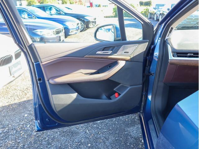 車両販売以外にも整備や車検、鈑金、ドラレコや社外ナビ取り付け、ガラスコーティング施工なども専門店ならではの安心価格にて対応可能です。