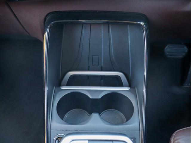 国産・輸入車問わず下取り大歓迎です！無料査定致しますのでお気軽にお問合せ下さい。