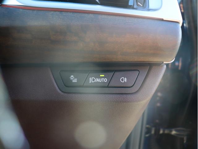 厳選されたＢＭＷ中古車が多数展示されております。営業時間は１０：００から１９：００で年中無休（年末年始を除く）で営業しております。