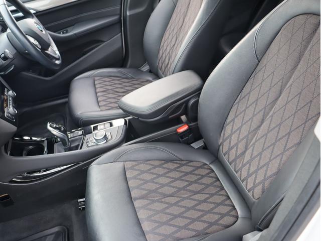 X1 xDrive 18d xライン ハーフレザーシート・純正HDDナビゲーション・ミラーETC・Bカメラ・PDCセンサー・ドライビングアシスト・パーキングアシスト・LEDヘッドライトフォグ・電動Rゲート・コンフォートA・Mパワーシート(75枚目)