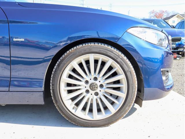 ２シリーズ ２２０ｉカブリオレ　ラグジュアリー　オイスターレザーシート、シートヒーター、Ｍパワーシート、クルーズコントロール、キセノンヘッドライト＆フォグランプ、ミラーＥＴＣ、Ｂカメラ＆ＰＤＣ、コンフォートアクセス、Ｂｌｕｅｔｏｏｔｈオーディオ（17枚目）