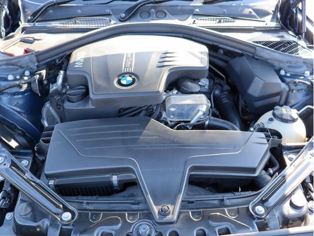 ２シリーズ ２２０ｉカブリオレ　ラグジュアリー　オイスターレザーシート、シートヒーター、Ｍパワーシート、クルーズコントロール、キセノンヘッドライト＆フォグランプ、ミラーＥＴＣ、Ｂカメラ＆ＰＤＣ、コンフォートアクセス、Ｂｌｕｅｔｏｏｔｈオーディオ（59枚目）