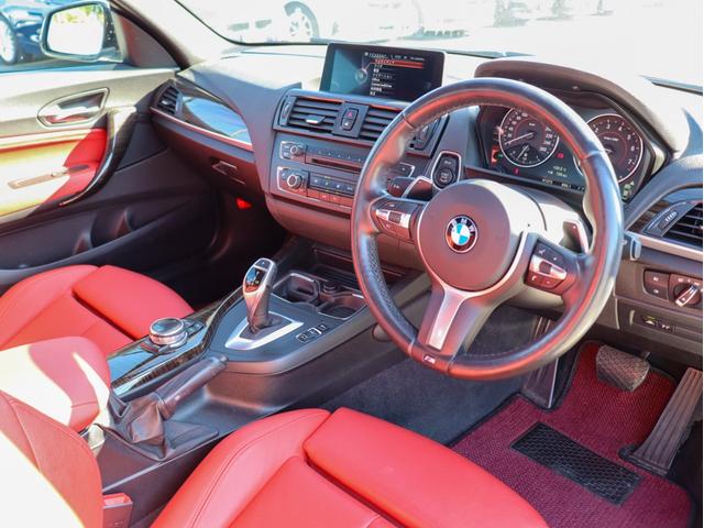 2シリーズ 220iクーペ Mスポーツ 赤本革 ドライビングアシスト HDDナビ Bカメラ コーナーセンサー キセノンヘッドライト スマートキー クルーズコントロール ミラーETC プッシュエンジンスタート シートヒーター MスポーツAW(17枚目)