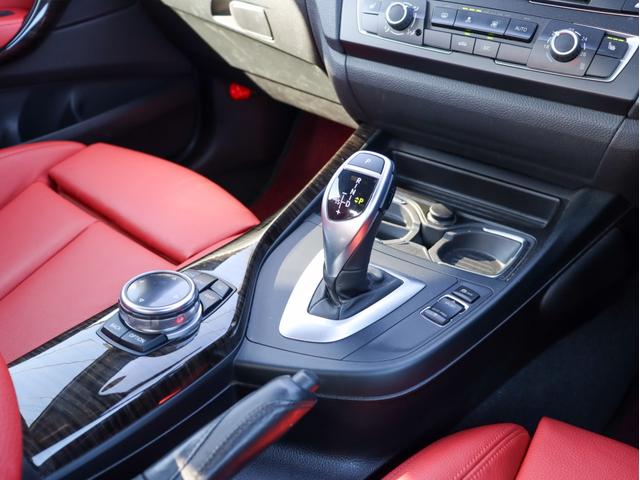 2シリーズ 220iクーペ Mスポーツ 赤本革 ドライビングアシスト HDDナビ Bカメラ コーナーセンサー キセノンヘッドライト スマートキー クルーズコントロール ミラーETC プッシュエンジンスタート シートヒーター MスポーツAW(23枚目)